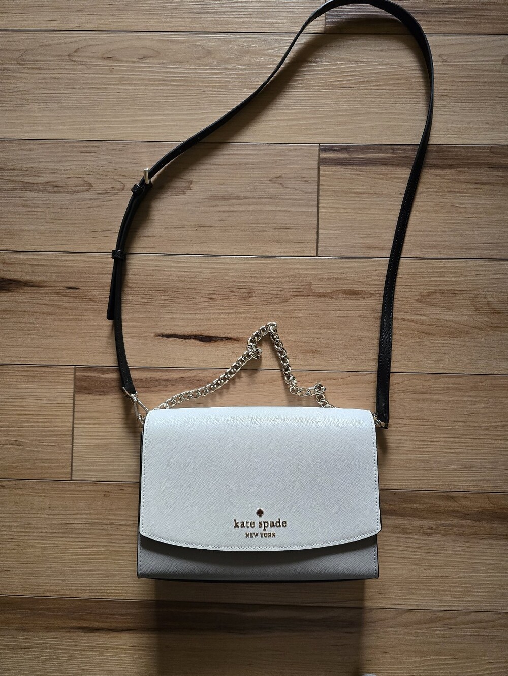 kate spade White and Light Gray Two-Tone Chain Crossbody Bag